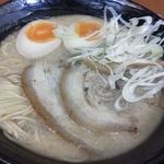 らーめん細川 本店 - ラーメン元味、煮卵