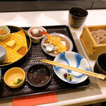 Kitashinchi Ichou - 食べている途中で、蕎麦登場‼️