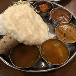 南インド料理ダクシン - ダクシン・ミールズ