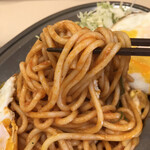 洋食屋 大越 - ハンバーグ付きスパゲッティ赤
