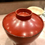 鮨処 多田 - しじみの味噌汁 提供時