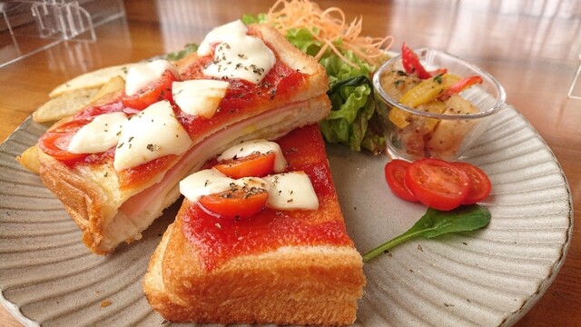 コチャ テラス Cocha Terrace 光の森 カフェ 食べログ コチャ テラス Cocha Terrace 光の森 カフェ 食べログ