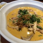 オーキッド キッチン - ランチセット（カオソーイガイ）