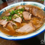 Ramen Tarou - チャーシュー麺￥800。さらにチャーシュー多い(☆｡☆)