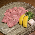 Shichirin Yakiniku Tanoshiira - 