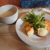 ビストロポワル - 料理写真:本日の魚料理 1,550円(税込)、前菜・スープ