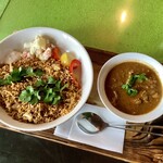 スプーンソング - 【2020年12月16日(水)】チキンコランブとチキンビリヤニセット