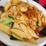 中国料理 峨嵋山 - 筍、白身魚のフライなどなど具材たっぷり