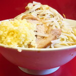 ラーメン二郎 - ラーメン小＋ニンニク多め＋白ネギ