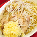 ラーメン二郎 - ラーメン小＋ニンニク多め＋白ネギ