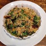 ピッツェリア ジェラテリア ラッヅォ - ツブ貝とマッシュルームの香草バター焼