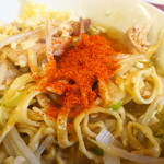 ラーメン二郎 - 一味投下～♪
