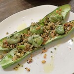 トリワイン ＰＩＫＯＳＨＨＨＵ - ソラマメ香草パン粉焼き