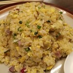 居酒屋 白ヒゲ - 玉子炒飯、これも旨かったなー。