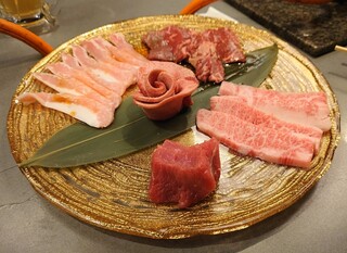 京城苑 - 初回提供のお肉