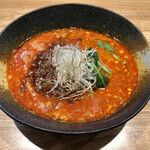八幡麻婆 雅 - 担々麺 辛さ増し(税別950円)