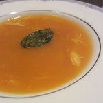 聖兆 - ズワイ蟹と人参のとろみスープ