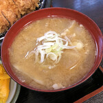 とんかつ 栄ちゃん - 豚汁も超逸品