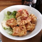 新次亭 - 料理写真:鶏唐揚げ定食
