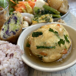 ルシッカ - たっぷり野菜のデリごはん（税込　1,380円）評価＝◎