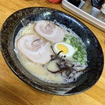 久留米ラーメン丸八 - ラーメン