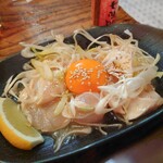 Akabane Kintarou - 鶏刺しの塩ユッケかな？