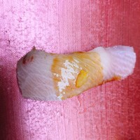 寿司 銀明翠 博多 - ブリ
                    脂乗っててうまい！