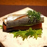 アカ - こはだのボカディージョ