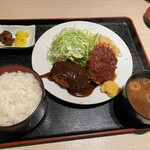 とんかつ荘 フジマル - ミンチかつ定食