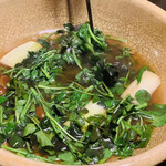 比良山荘 - ◎出汁を吸ったクレソンも最高の味わいである。