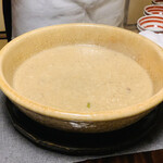 比良山荘 - ☆月とスッポン雑炊。
      ◎月鍋の全ての旨味が詰め込まれた鍋に、自然薯とスッポンの出汁を加えて作られた雑炊は贅沢過ぎる雑炊。