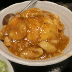 熊猫 - こえびと鶏のフワフワ玉子チリソース