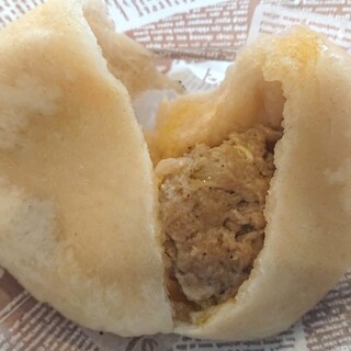 ベーカリー 豚まん_1