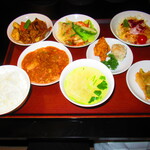 黄鶴 - ランチ小皿定食　２８００円（税込）【２０２１年２月】