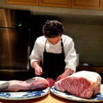 肉割烹 岡田前 - 