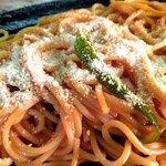 中央軒 - ～タバスコ＆粉チーズかけました～