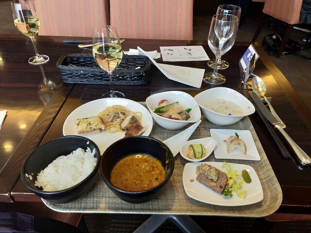 レストラン バー Sky J ｊｒタワーホテル日航札幌 スカイジェイ 札幌 ｊｒ バイキング ネット予約可 食べログ