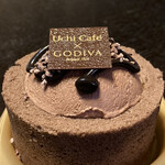 LAWSON - 料理写真:ショコラドーム ヴァニーユニ 450円(税込)