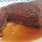 オリエンタル - 外はカリカリ♪ 肉厚ビーフ♪ しょうゆベースのソースが美味しいんです！！！