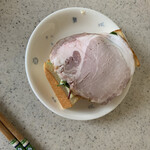 とやま荘ハム - ハムをパンと野菜で