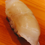 鮨 あらい - ほうぼうの昆布〆