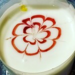 ファミリーマート - 料理写真:いちごのパンケーキ