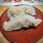 餃子といえば芭莉龍 - ホタテ餃子！貝柱がゴロゴロ入ってるのかな～？