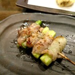 天ぷら 穴子蒲焼 助六酒場 - アスパラ肉巻き