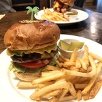 Island Burgers - アボカドバーガー