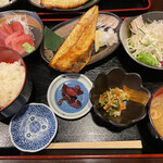 二升五合 - 日替わり定食¥900ご飯少なめでお願いしました