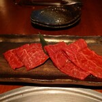 よろにく - 特選赤身　ツチノコ