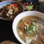 ちどりや - 味噌ラーメンと辛味噌飯のセット