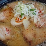 Menittetsu - 白旨チャーシュー麺。