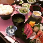 あらいや - お刺身定食